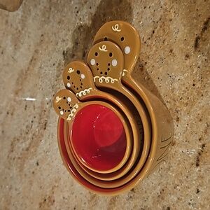 Rae Dunn Gingerbread Man Measuring Cups